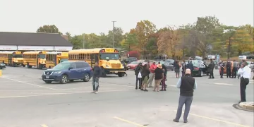 [속보] 미시건주 세인트루이스 고등학교 총격 …  6명 부상