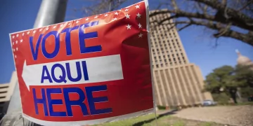 텍사스 유권자들, 낙태 및 총기문제보다 경제에 더 집중