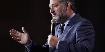 테드 크루즈, 가정용 스마트 전자제품의 스파이활동 경고 … “정보 유출 가능”