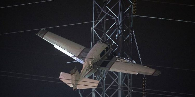 워싱턴 D.C 인근에서 경비행기 추락 … 12만 가구 정전