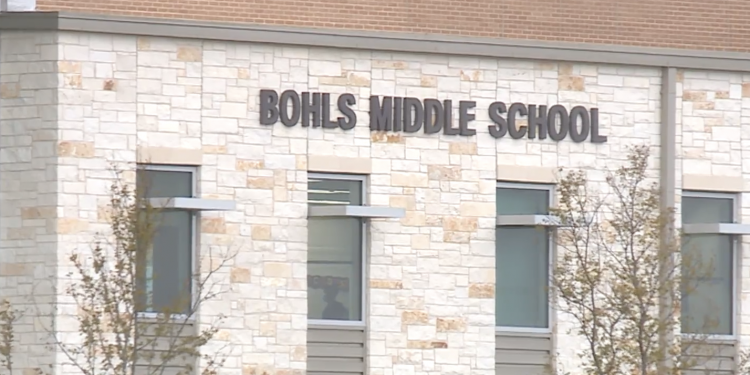 텍사스 백인교사 “우리는 우월한 인종” 말했다가 ‘해고’