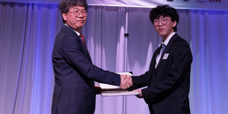 알칸사 한인식품협회, 6년간 장학생 120명 장학금 … 총 12만 달러