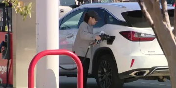 텍사스 휘발유 전미 최저 2.85달러 … 우크라이나 전쟁 이전 회복