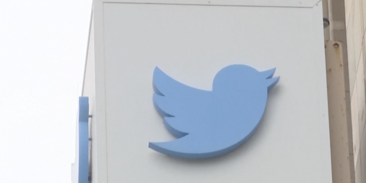 일론 머스크 비판한 CNN, NYT 등 기자 트위터 계정 정지