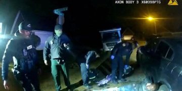 맴피스 흑인 청년, 경찰폭행으로 사망 … “경찰폭력으로 지난해 1천명 이상 사망”