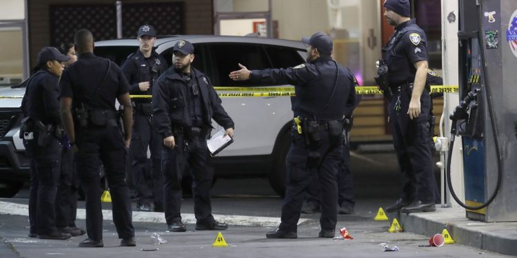 캘리포니아에서 또 총격 … 음력 설 총격에 이어 또다시 총기난사