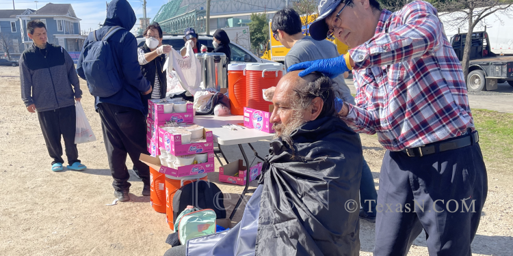 [사진] 낮은 곳을 향한 사랑, 행동으로 실천하는 휴스턴 강주한 목사