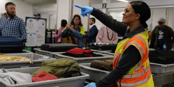 작년 공항검색대 발견된 총기류 6,542개 … “애틀란타 공항, 적발 건수 가장 많아”