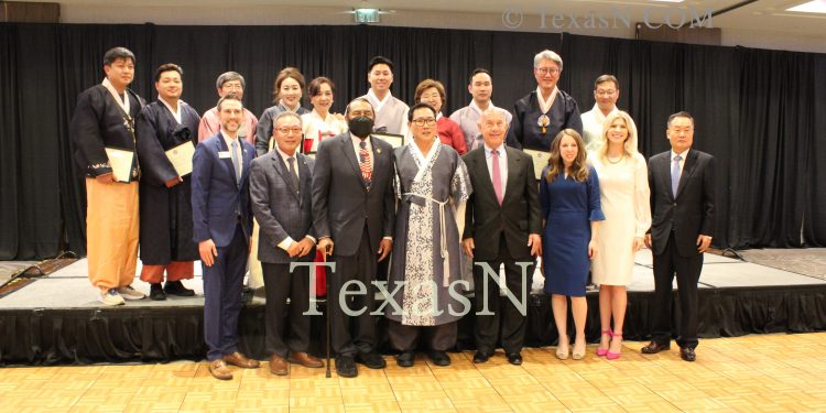 2월 19일은 휴스턴 시가 지정한 ‘한인 상공회의 날’