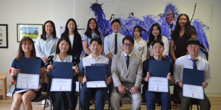 샌안토니오 한인회, 장학생 14명에게 총1만 1,000달러 수여