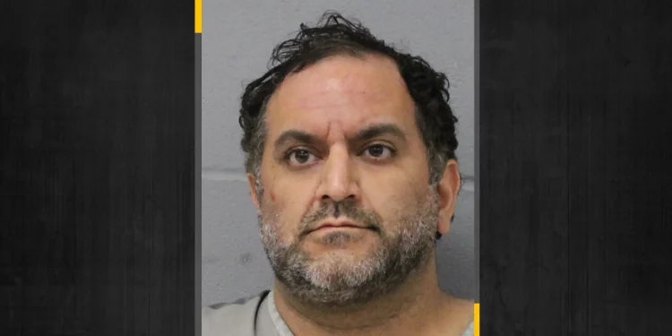 켄 펙스턴 텍사스 법무장관 뇌물사건 핵심인물, FBI에 체포