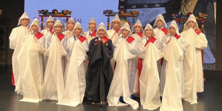 휴스턴 한인농악단 허현숙 단장, 한국에서 승무 공연 참여