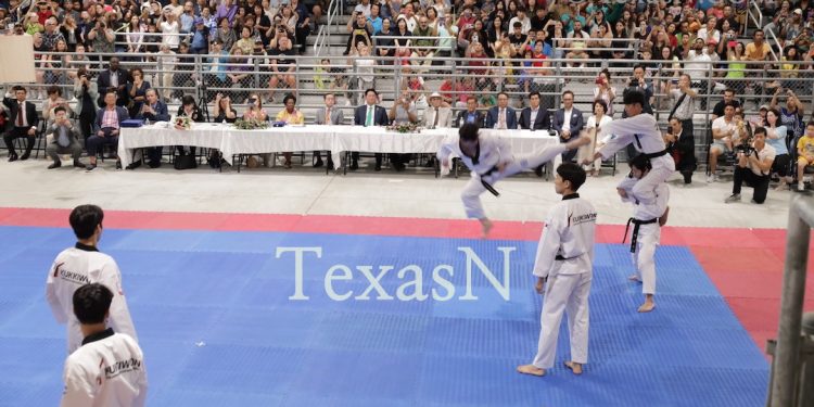 [영상 뉴스] 국기원 시범단 휴스턴 초청공연 ‘뜨거웠다’