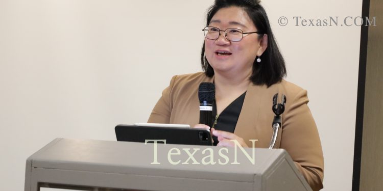 텍사스 최초 한인 선출직 판사, 티나 클린턴의 ‘리더십이란 무엇인가’