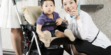 대한항공 “24개월 미만 유아동반시, 다양한 서비스 활용하세요”