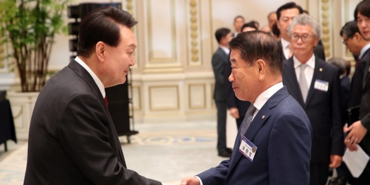 민주평통 21기 해외협의회장 임명 … “공식 임기 시작”