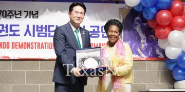 휴스턴 시장 후보 쉴라 잭슨 리의 식지 않는 ‘욕설파문’