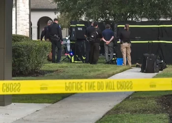 텍사스 무슬림 소아과 의사, 칼에 찔려 사망 … “증오범죄 가능성↑”