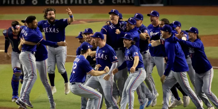 텍사스 레인저스 월드시리즈 챔피언 … 오늘(3일) 알링턴에서 축하 퍼레이드