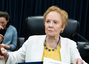 텍사스 최초 여성 공화당 연방하원 ‘케이 그레인저’ 정계은퇴 선언