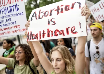 텍사스 법원, 임신 20주 사산위기 태아 ‘낙태’ 허용하나?