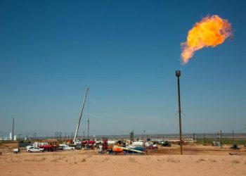 텍사스, 연방기후 규정에 따라 유전배출 메탄 줄여야