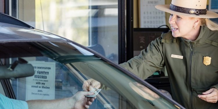 2024년 국립공원 무료개방일은?