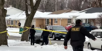 시카고에서 8명 살해한 남성, 텍사스로 도주 후 경찰과 대치 중 자살