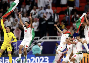 한국축구 결승행 좌절 … 요르단에 0:2로 패