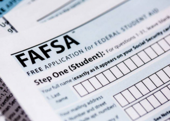 연방학자금지원(FAFSA) 새로운 버전출시… ‘텍사스 학생들 신청지연 속출’