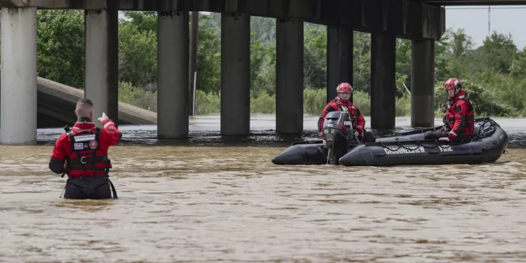 물폭탄 떨어진 텍사스 … 포트워스, 폭우에 차량 휩쓸려 어린이 사망