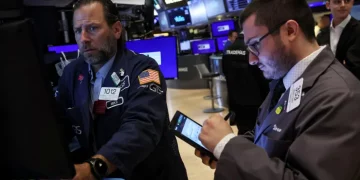 나스닥 지수, S&P 500 지수 큰폭 하락 … “기술주 실적 부진, 매도새 이어져”