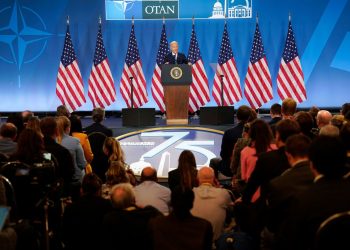 바이든 사퇴발표후 민주당 “미국을 위한 결정, 환영과 찬사”