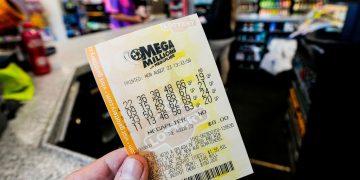 8억 달러 메가밀리언 티켓, 휴스턴 인근에서 판매
