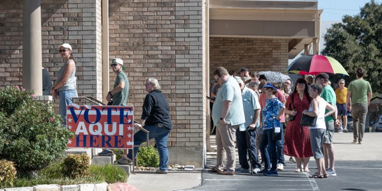 오스틴-트래비스 카운티, 조기투표 마지막 이틀 투표소 시간연장