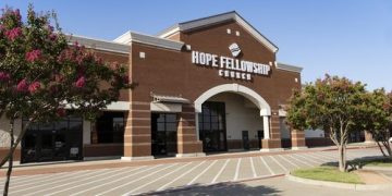 프리스코 대형교회 학생목사 “미성년자와 부적절한 접촉”