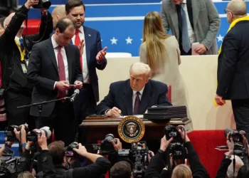 [속보]연방 판사, 출생시민권 종료 행정명령 일시적 차단