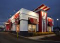 프라이드 치킨 체인 KFC, 캔터키에서 텍사스로 본사 이전